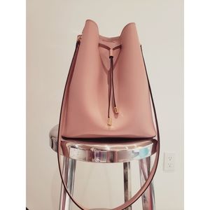 Lauren Ralph Lauren Debby bucket bag